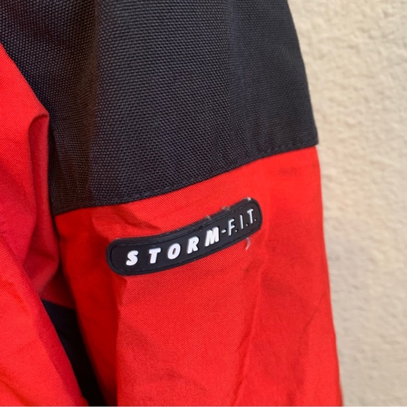 Nike ACG Stormfit Red and Black Outer Shell Full Zip Jacket - Picture 3 of 7